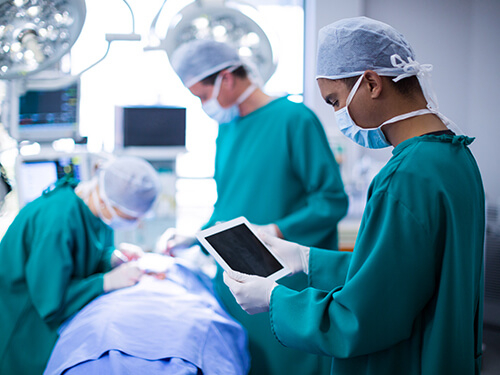 لماذا تختار السياحة العلاجية في إيران؟ دليلك الكامل لتجربة علاج ناجحة وأسعار مناسبة